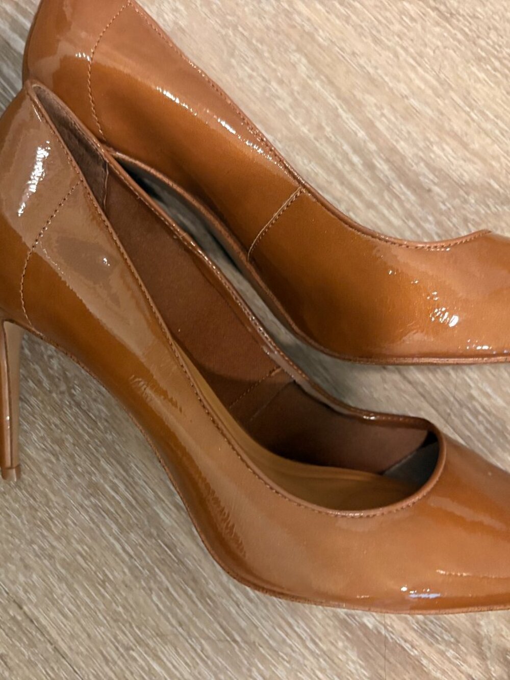 Jessica Simpson Brown Patent Pumps Size 7.5